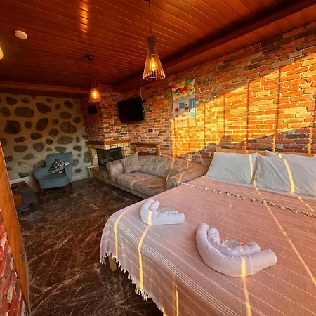 Falez Cafe&restaurant&pansiyon-arhavi Homestay