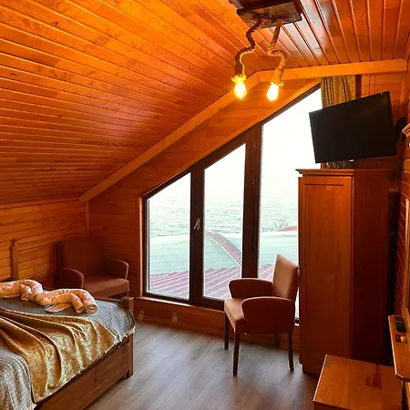 Falez Cafe&restaurant&pansiyon-arhavi Homestay *